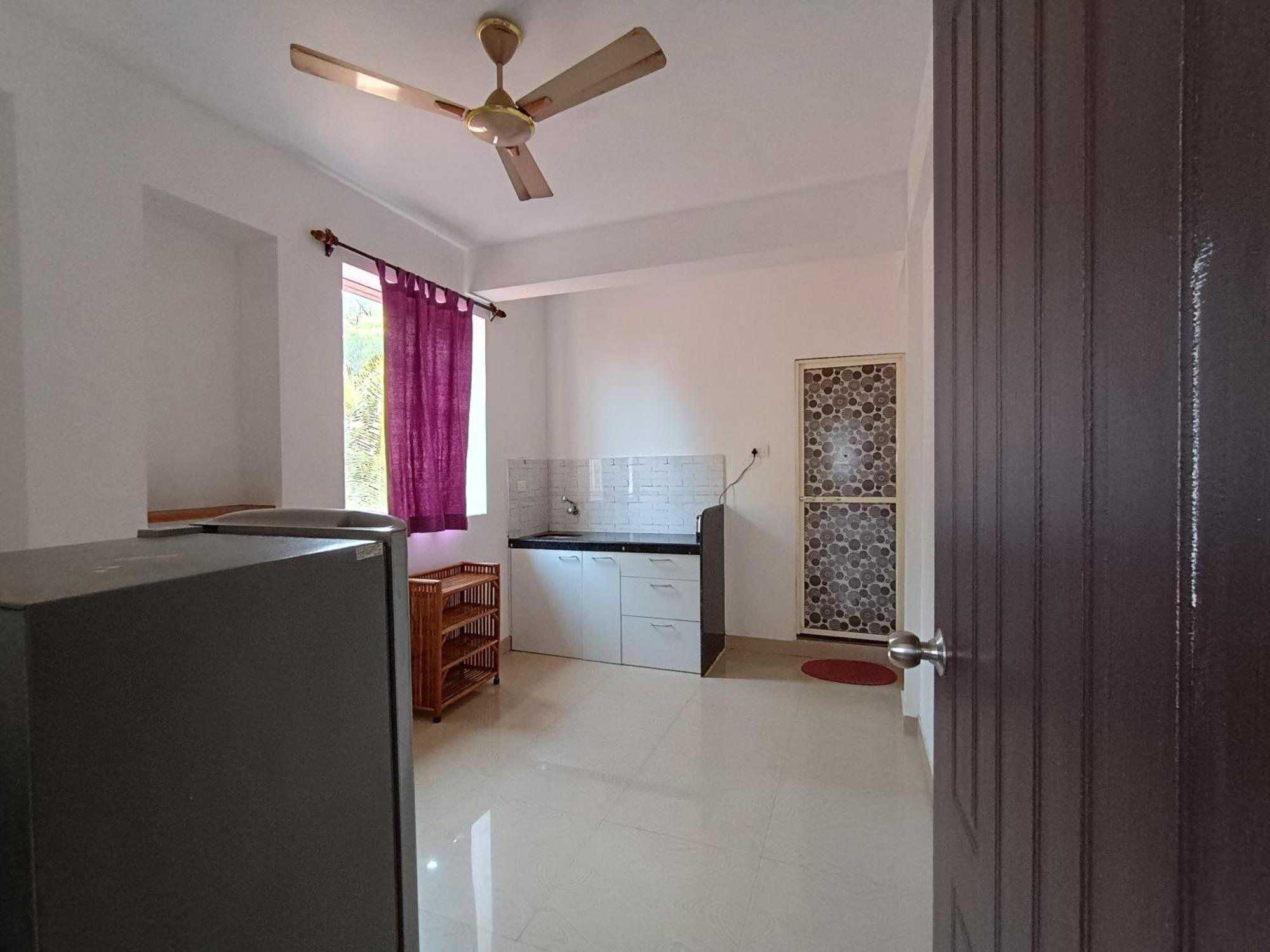 Gs Home On The Bay - Super Sea View Glass Studio Apartment Vagator Εξωτερικό φωτογραφία